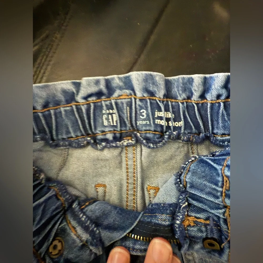 {Gap}-Size: 3T-Just Like Mom Jean Shorts
